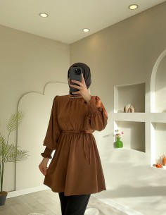 5004 saten taşlı tunik kahve