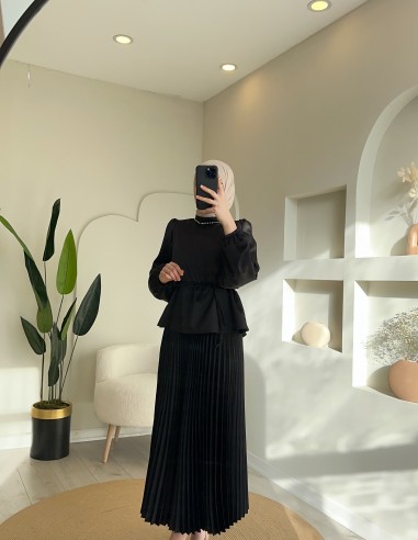 7012 yakası taş detaylı etek takım siyah