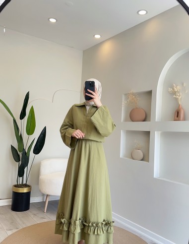 2847 fırfır detaylı keten takım yeşil