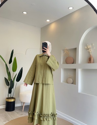 2847 fırfır detaylı keten takım yeşil