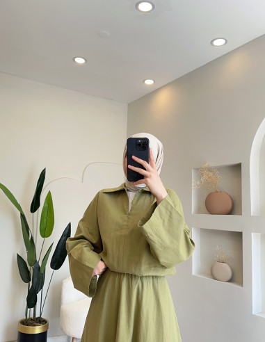 2847 fırfır detaylı keten takım yeşil