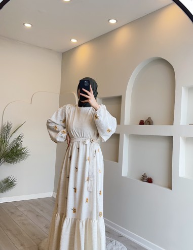 8689 Soft çiçek desen nakışlı elbise...