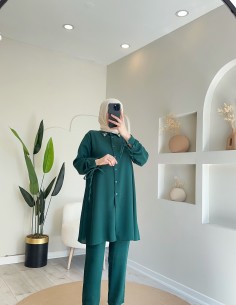 536 Yakası Taşlı Pantolonlu...