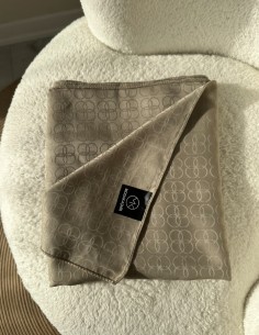 Moda Kaşmir İpeksi Jakar...