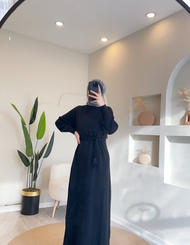 9017 kuşaklı triko elbise - siyah