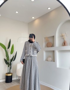 KB3086 püsküllü etekli...