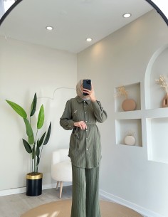 7027 örme detaylı takım Yeşil