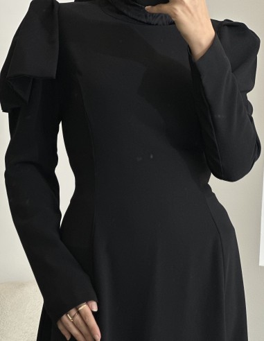 9178 Fiyonklu Belden Oturtmalı Elbise...