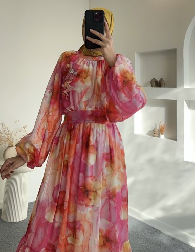 31023 kristal şifon astarlı elbise...