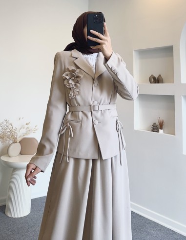 318 gül detay blazer etekli takım - Taş