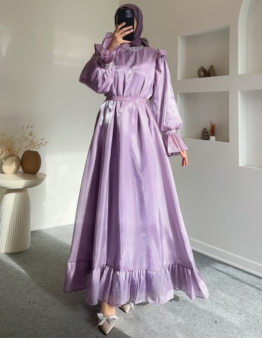 1391 yakası çiçek broşlu balon kol...