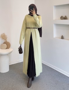 14419 yırtmac detay elbise...