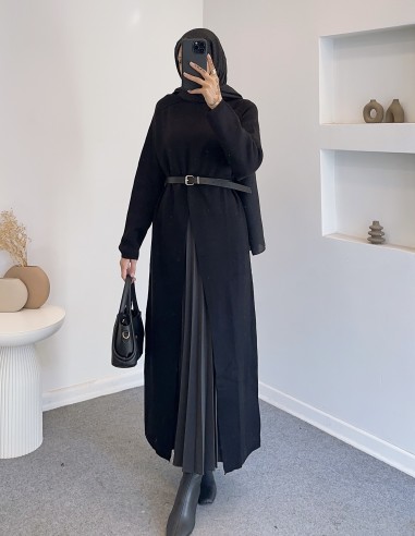 14419 yırtmac detay elbise - Siyah