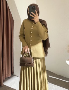 1409 etekli triko takım -... 2