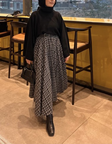 7177 ekose  kloş etek- siyah