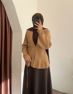 013 kuşaklı hırka - camel