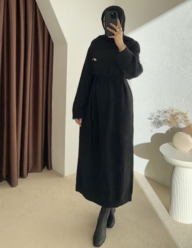 HK26023 broş aksesuarlı elbise - Siyah